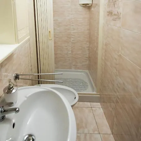 Διαμέρισμα Pomarance Apartment *